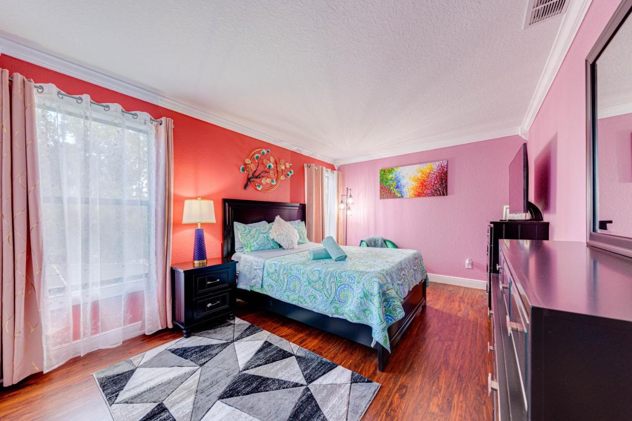 Affordable 4 Bedroom Luxury Villa Near Disney/Private Pool/Arcade/Game Room オーランド エクステリア 写真